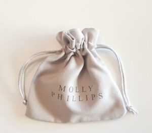 custom jewelry pouches packaging with logo